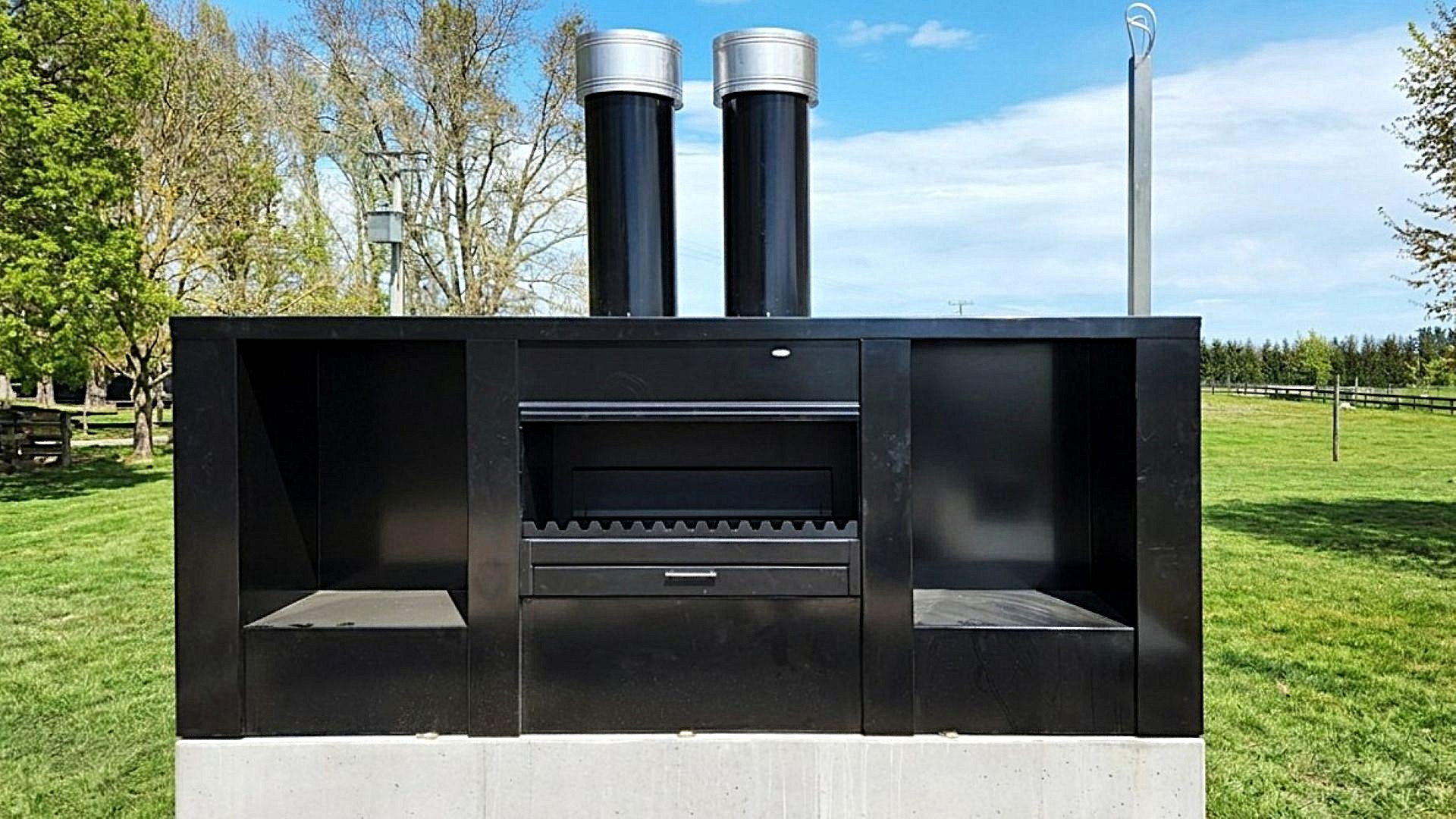 wood fired outdoor kitchen